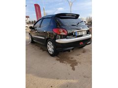 Sahibinden Peugeot 206 1.4 X-Line 2005 Model 