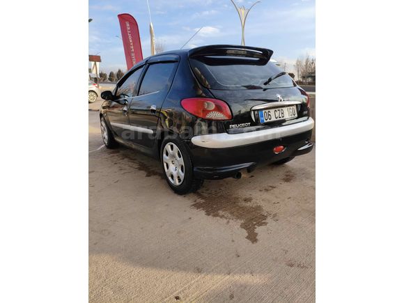 Sahibinden Peugeot 206 1.4 X-Line 2005 Model 