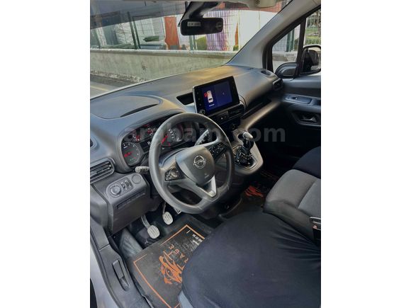 Sahibinden Opel Combo 1.5 CDTI Elegance 2021 Model  145.000 km Beyaz