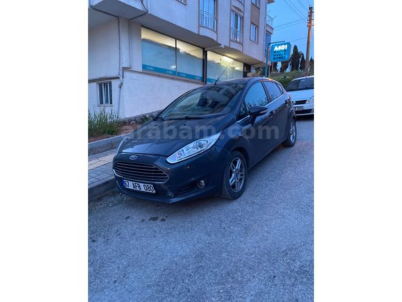 Sahibinden Ford Fiesta 1.6 Titanium 2013 Model 