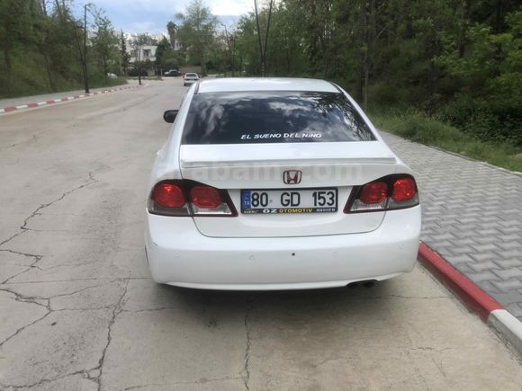 Sahibinden Honda Civic 1.6i VTEC Elegance 2010 Model 