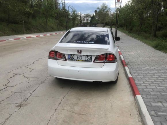 Sahibinden Honda Civic 1.6i VTEC Elegance 2010 Model 