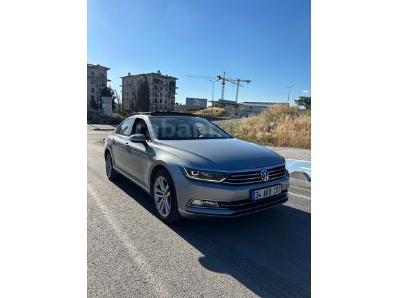Sahibinden CAMTAVANLI FULL Volkswagen Passat 1.6 TDI Model 