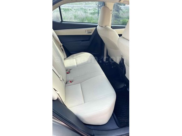 Toyota Corolla 1.33 Life 2016 Model