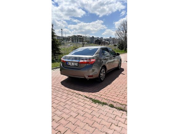 Toyota Corolla 1.33 Life 2016 Model