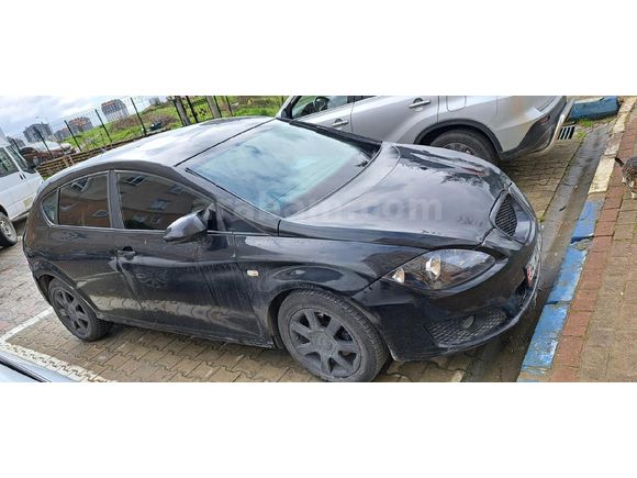 Sahibinden Seat Leon 1.6 Style 2010 Model  284.000 km Siyah