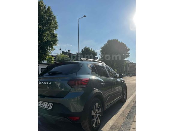 2 BIN KILOMETREDE Dacia Sandero Stepway 1.0 Tce Expression 2025 Model 