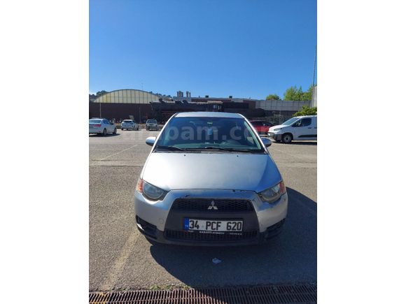 Sahibinden Mitsubishi Colt 1.3 Invite 2009 Model