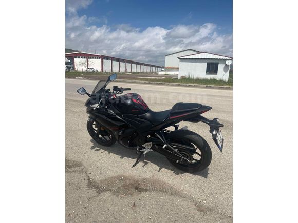 Sahibinden Yamaha YZF R25 ABS 