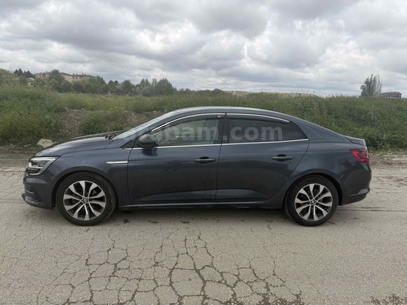 Sahibinden Renault Megane 1.5 Blue DCI Icon 2024 Model 