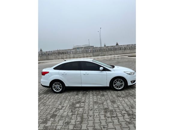 Sahibinden Ford Focus 1.5 TDCi Trend X 2015 Model