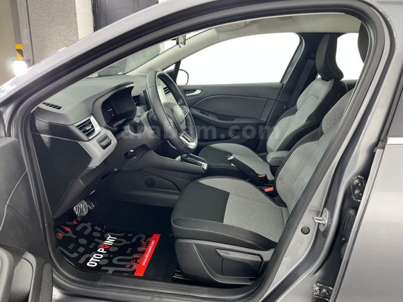 otomobil Renault Clio 1.0 TCE Evolution X-Tronic