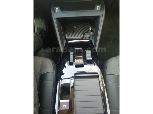 Sahibinden Citroen e-C4 X Shine Bold 2024  MODEL DÜŞÜK KM