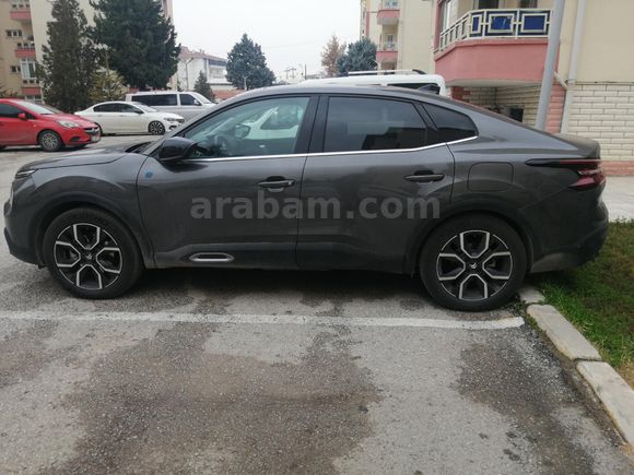 Sahibinden Citroen e-C4 X Shine Bold 2024  MODEL DÜŞÜK KM