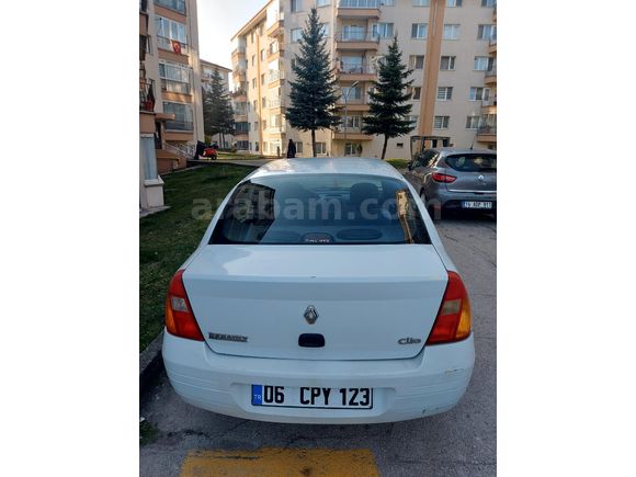 Sahibinden Renault Clio 1.4 RNA 2001 Model
