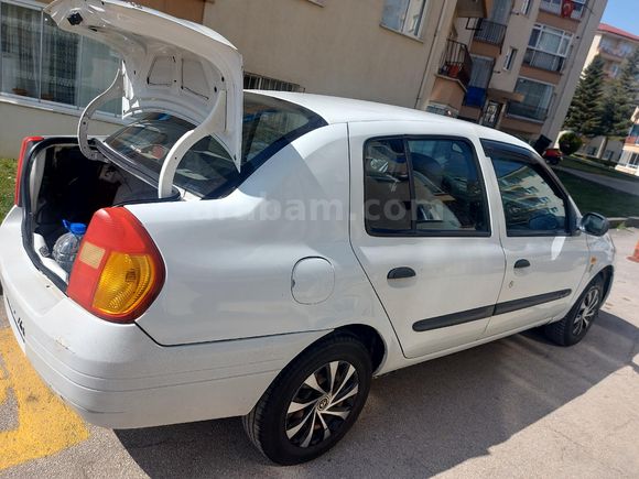 Sahibinden Renault Clio 1.4 RNA 2001 Model