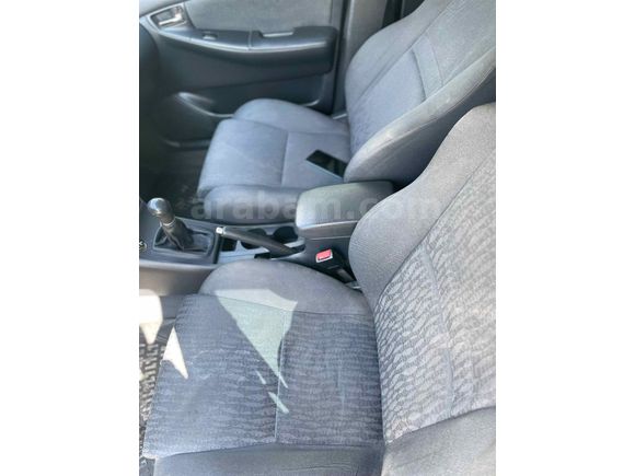 Sahibinden Toyota Corolla 1.6 Linea Terra 2004 Model 