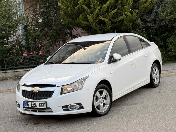 Galeriden Chevrolet Cruze 1.6 LS 2011 Model Burdur