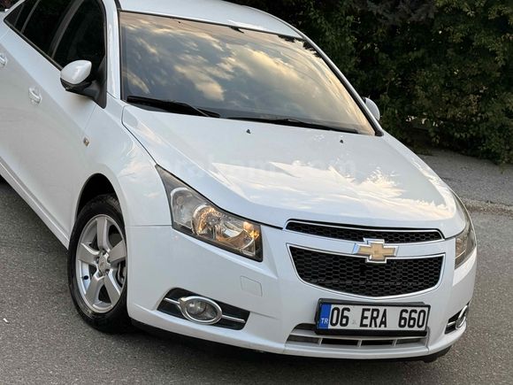 Galeriden Chevrolet Cruze 1.6 LS 2011 Model Burdur