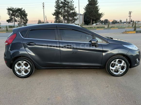 Ford Fiesta 1.4 TDCi Titanium X 2011 Model