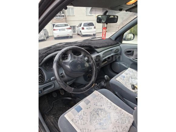 Sahibinden Renault Megane 2.0 RXT 1998 Model