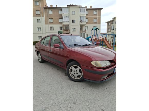Sahibinden Renault Megane 2.0 RXT 1998 Model