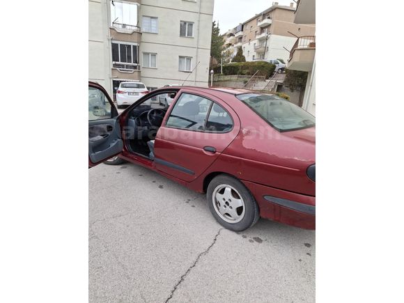 Sahibinden Renault Megane 2.0 RXT 1998 Model