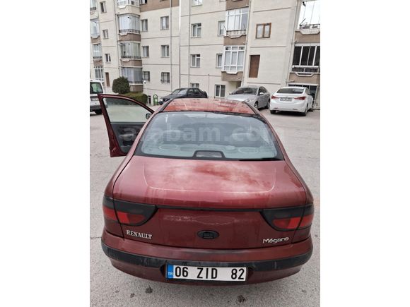Sahibinden Renault Megane 2.0 RXT 1998 Model