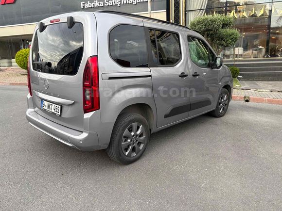 Sahibinden Opel Combo 1.5 130 HP AT8 Edition 2025 Model 