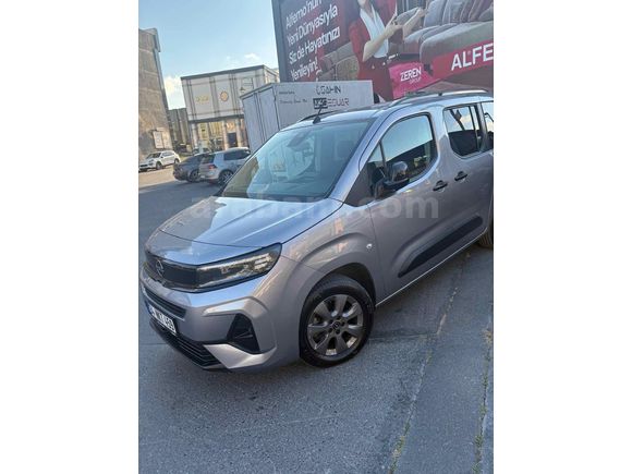 Sahibinden Opel Combo 1.5 130 HP AT8 Edition 2025 Model 
