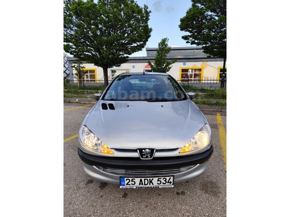 Sahibinden Peugeot 206 1.4 HDi X-line 2004 Model
