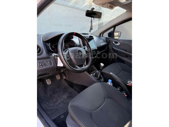 Sahibinden Renault Clio 0.9 TCe Joy 2020 Model 
