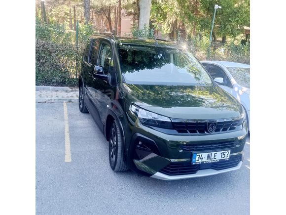 Sahibinden Peugeot Rifter 1.5 BLUE HDI GT CAM TAVAN 2025 Model