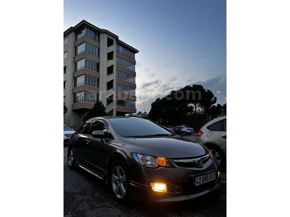 Sahibinden Honda Civic 1.6i VTEC Elegance 2009 Model 
