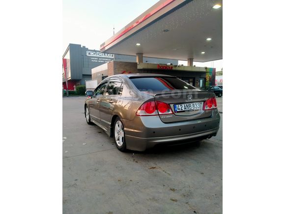 Sahibinden Honda Civic 1.6i VTEC Elegance 2009 Model 