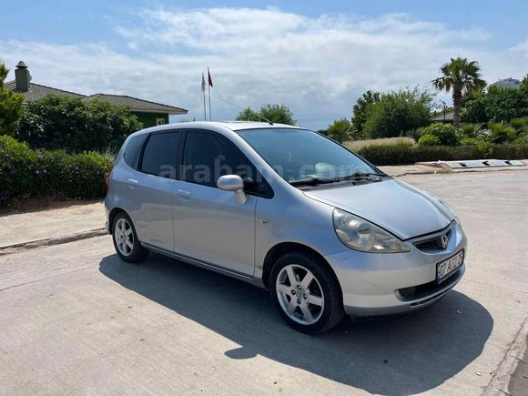 Galeriden Honda Jazz 1.4 ES 2005 Model Antalya
