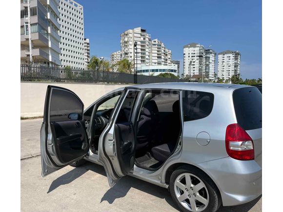 Galeriden Honda Jazz 1.4 ES 2005 Model Antalya