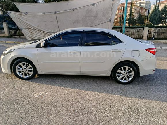 Sahibinden Toyota Corolla 1.4 D-4D Advance 2013 Model