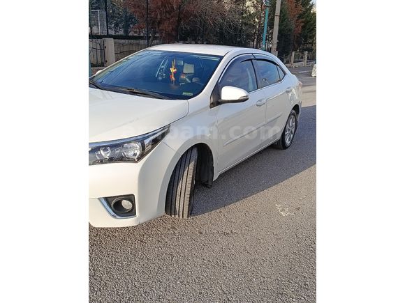 Sahibinden Toyota Corolla 1.4 D-4D Advance 2013 Model