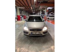 Sahibinden Ford Focus 1.6 Ghia 2005 Model 