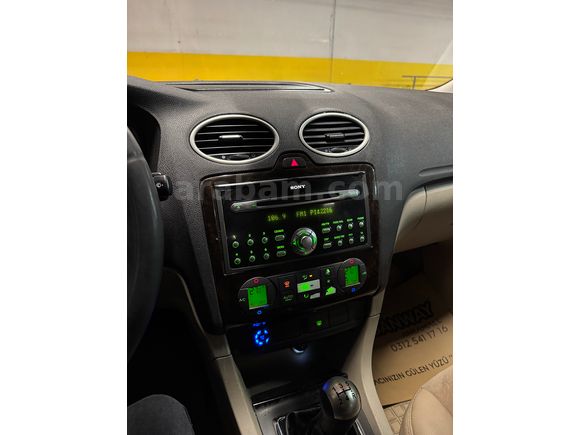 Sahibinden Ford Focus 1.6 Ghia 2005 Model 