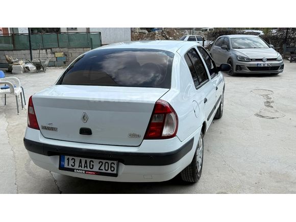 Sahibinden Renault Clio 1.4 Authentique 2005 Model