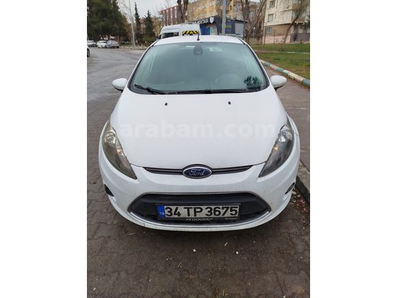 Sahibinden Düşük Km Ford Fiesta 1.4 TDCi Titanium 2012 Model 
