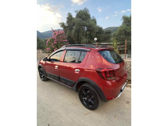 Sahibinden Dacia Sandero 1.5 dCi Stepway 2017 Model 