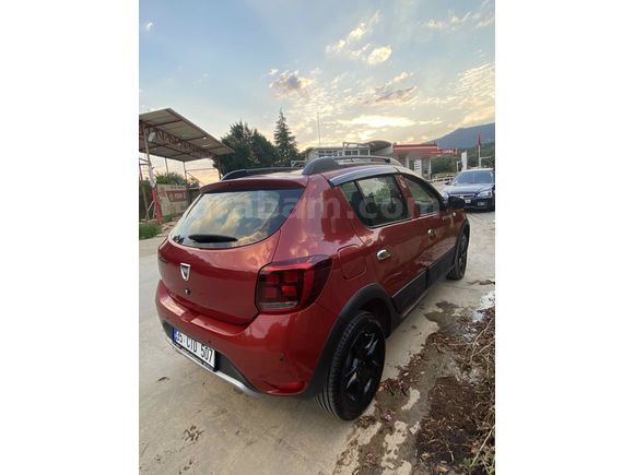 Sahibinden Dacia Sandero 1.5 dCi Stepway 2017 Model 