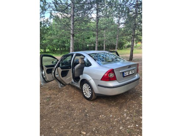 Sahibinden Ford Focus 1.6 Trend 2006 Model