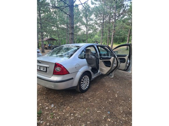 Sahibinden Ford Focus 1.6 Trend 2006 Model