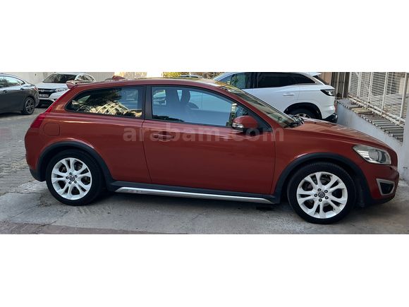 Sahibinden Volvo C30 1.6 D R-Design 2010 Model 