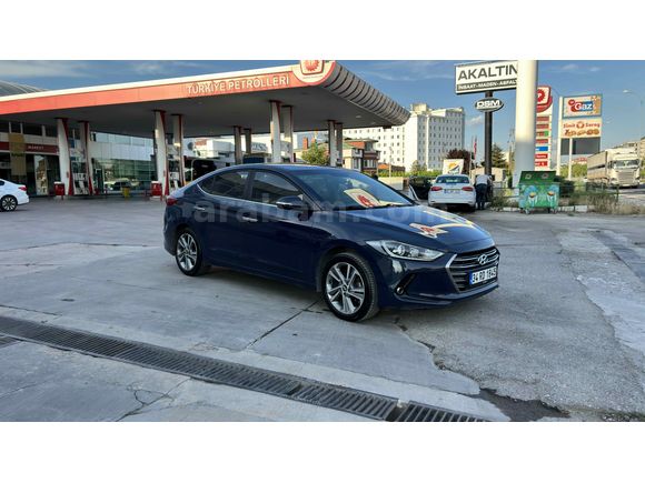 Sahibinden Hyundai Elantra 1.6 CRDi Elite 2016 Model Ankara  Lacivert