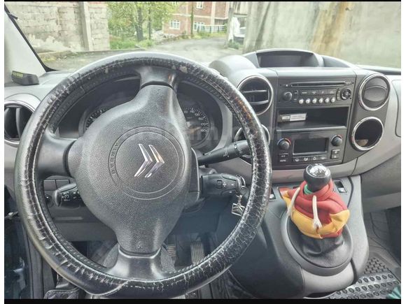 Sahibinden Citroen Berlingo 1.6 Multispace 2011 Model 